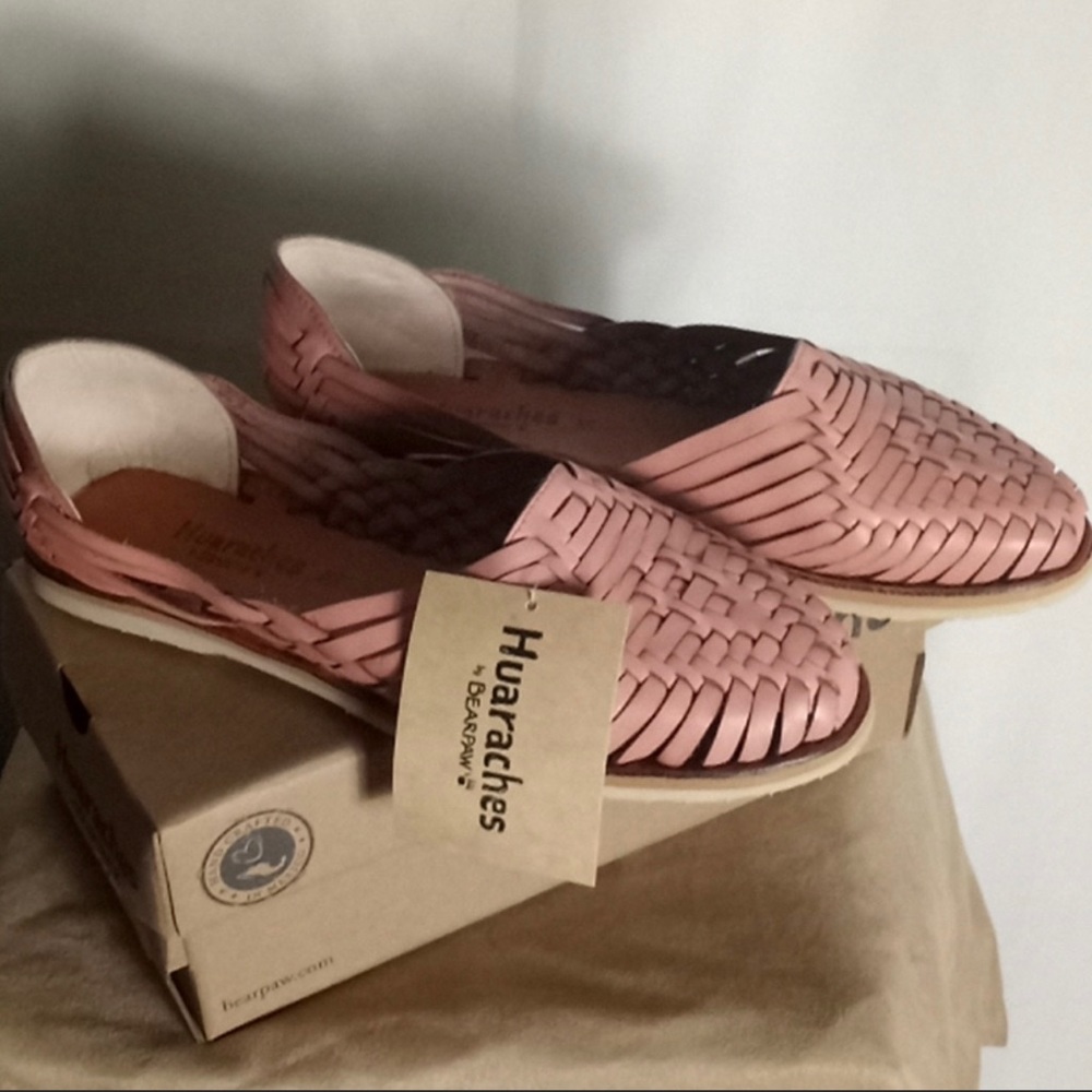 Leather sandals